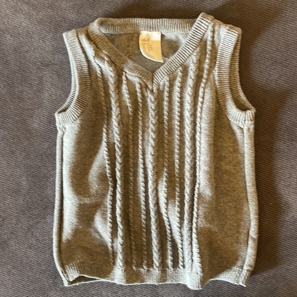 Formal top set - Picture 3 of 3